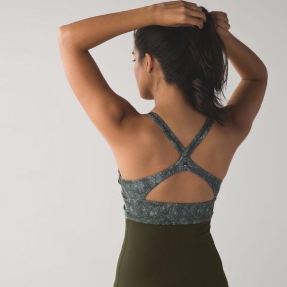 Lululemon Wrap It Up Tank green size 6 - Picture 6 of 9